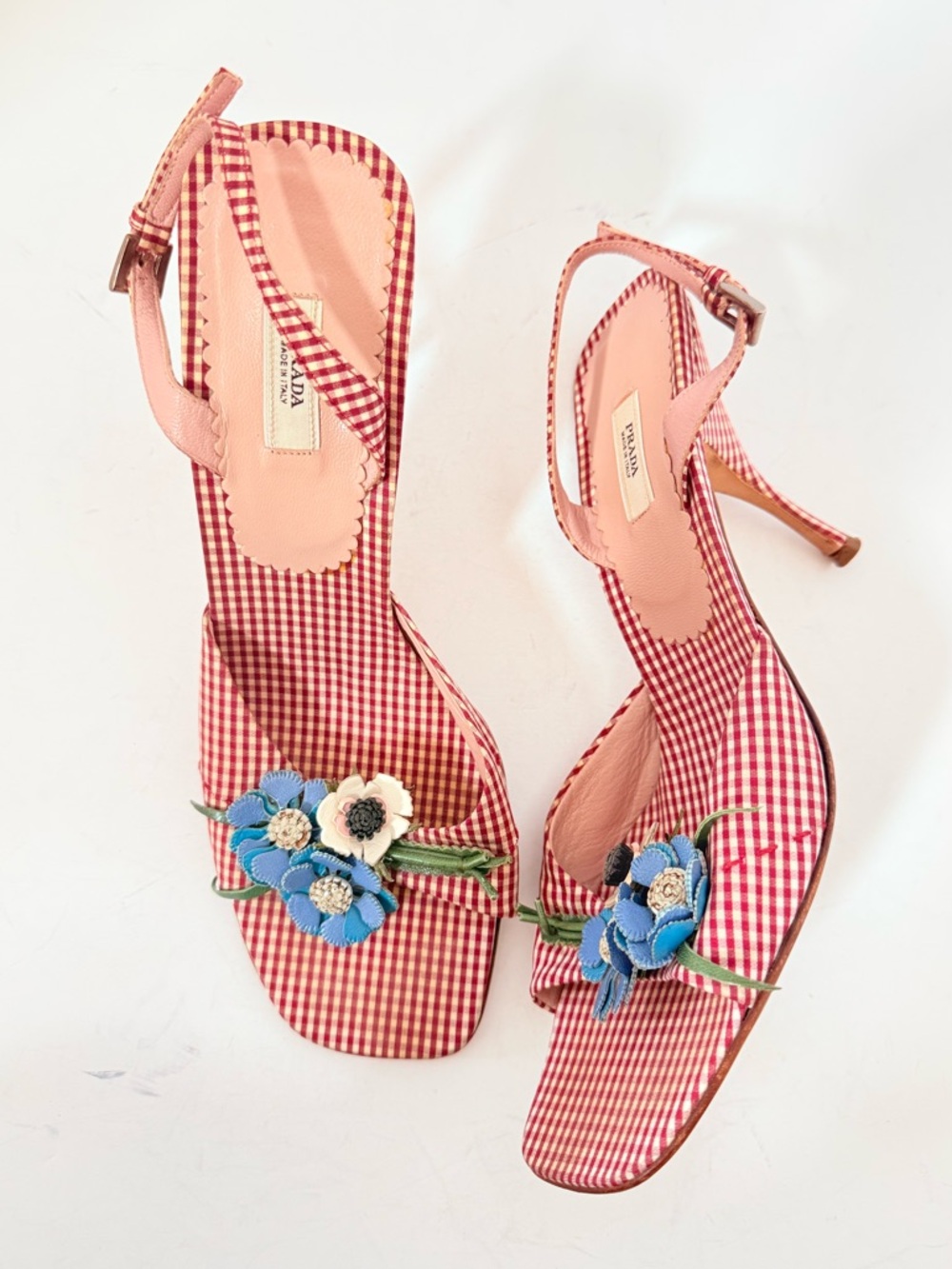 Prada Vintage 2000s Gingham Floral Appliqué Slingback Heels 37.5 Red Kitten Heel - Picture 8 of 10